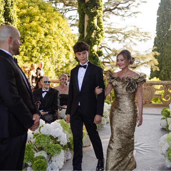 Luxurious Gold Ruffled Off-Shoulder Gown Viral Mother of the bride dress - Picture 5 of 13